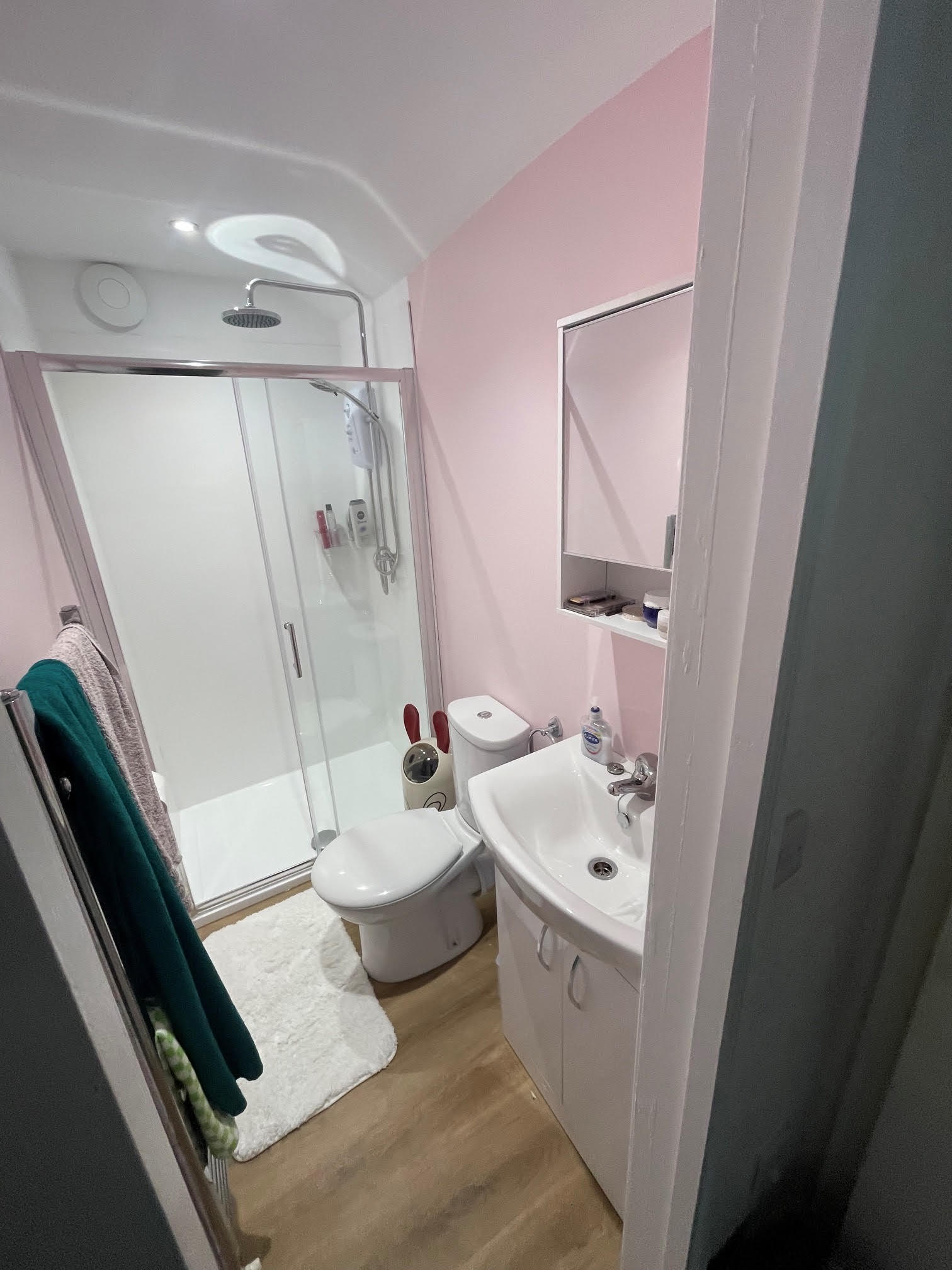 After photo of completed bathroom renovation in Kent